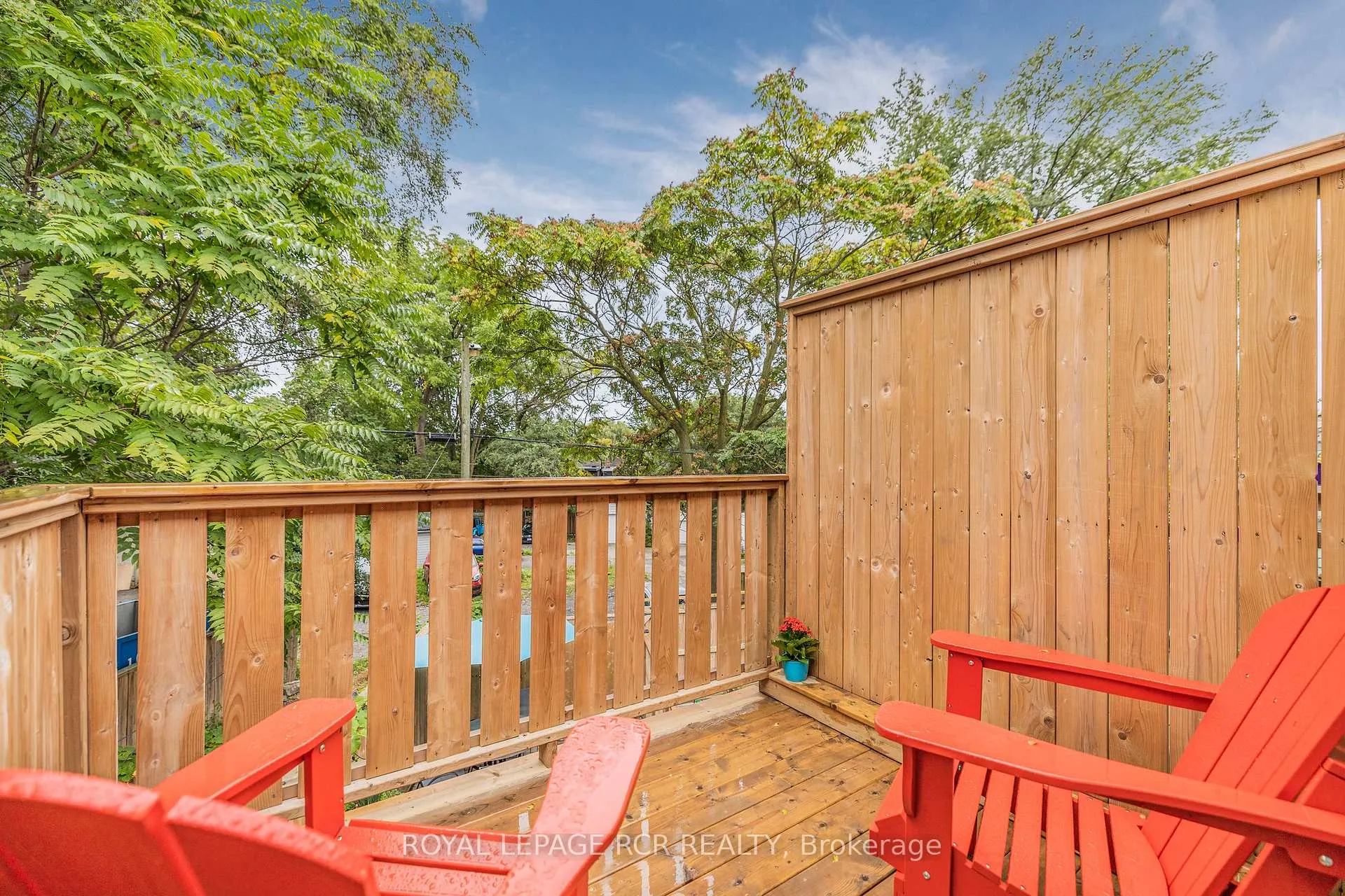 Photo 20 of 391 Kingston Road, Toronto, The Beaches — HOMEH