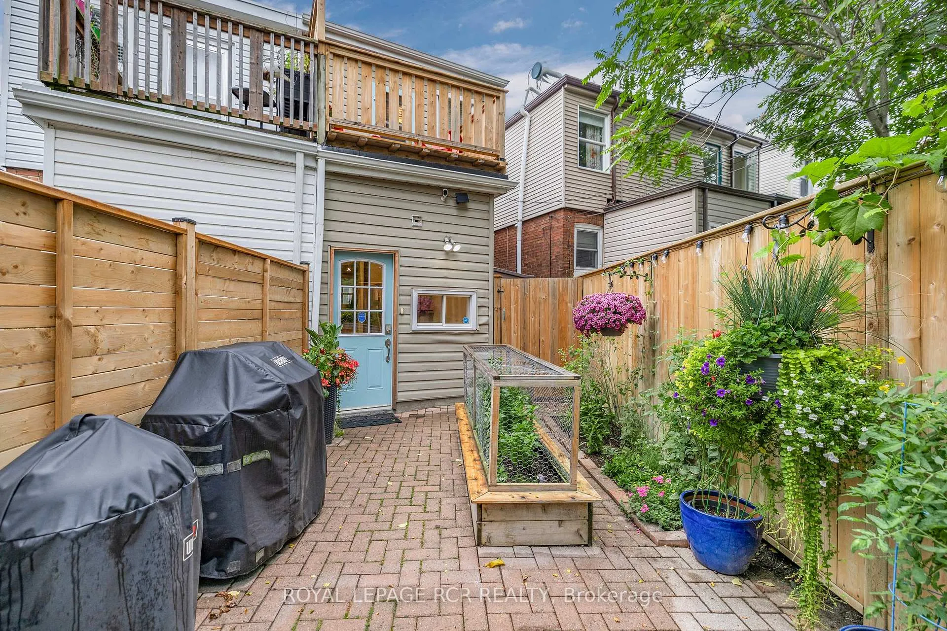 Photo 38 of 391 Kingston Road, Toronto, The Beaches — HOMEH