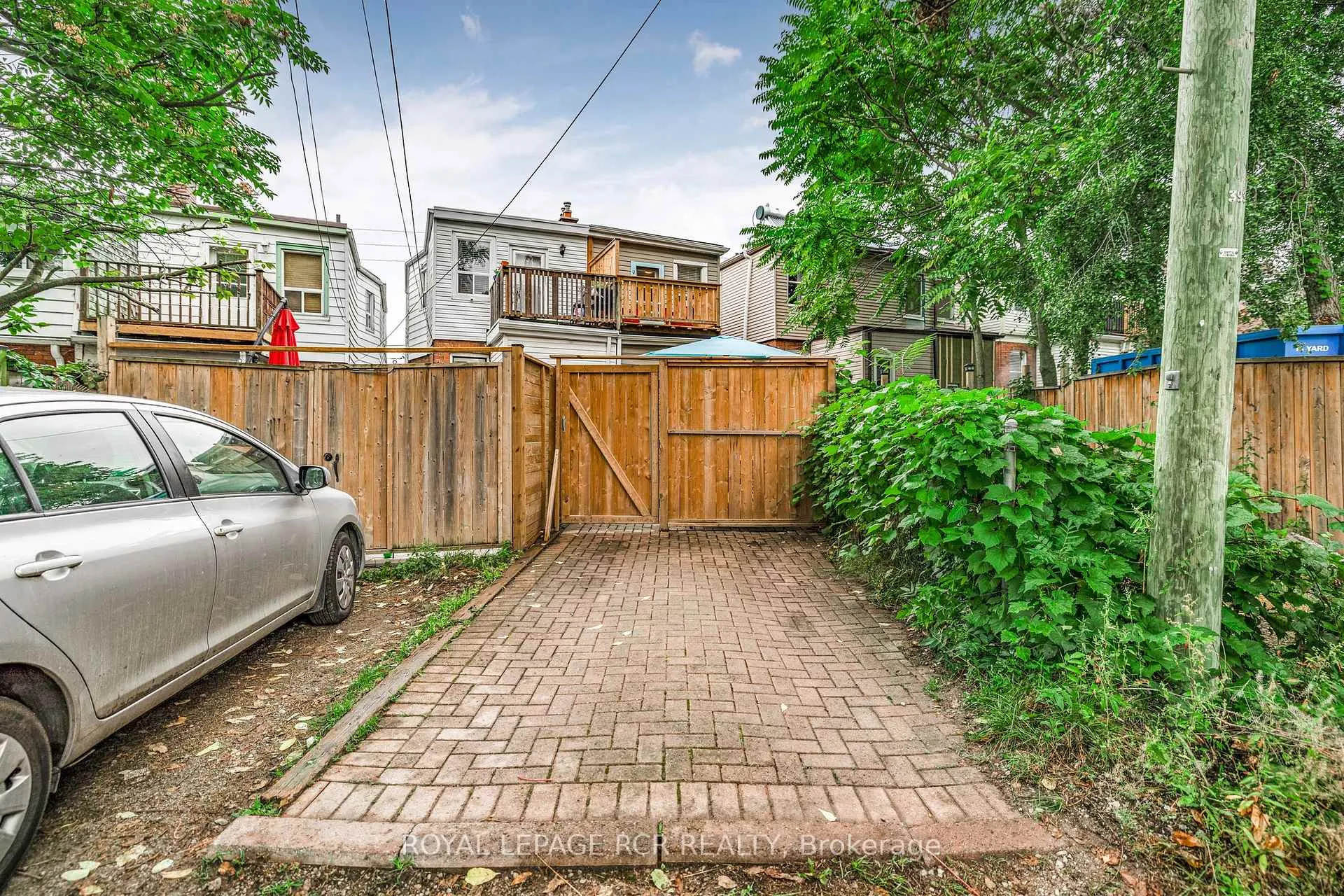 Photo 40 of 391 Kingston Road, Toronto, The Beaches — HOMEH
