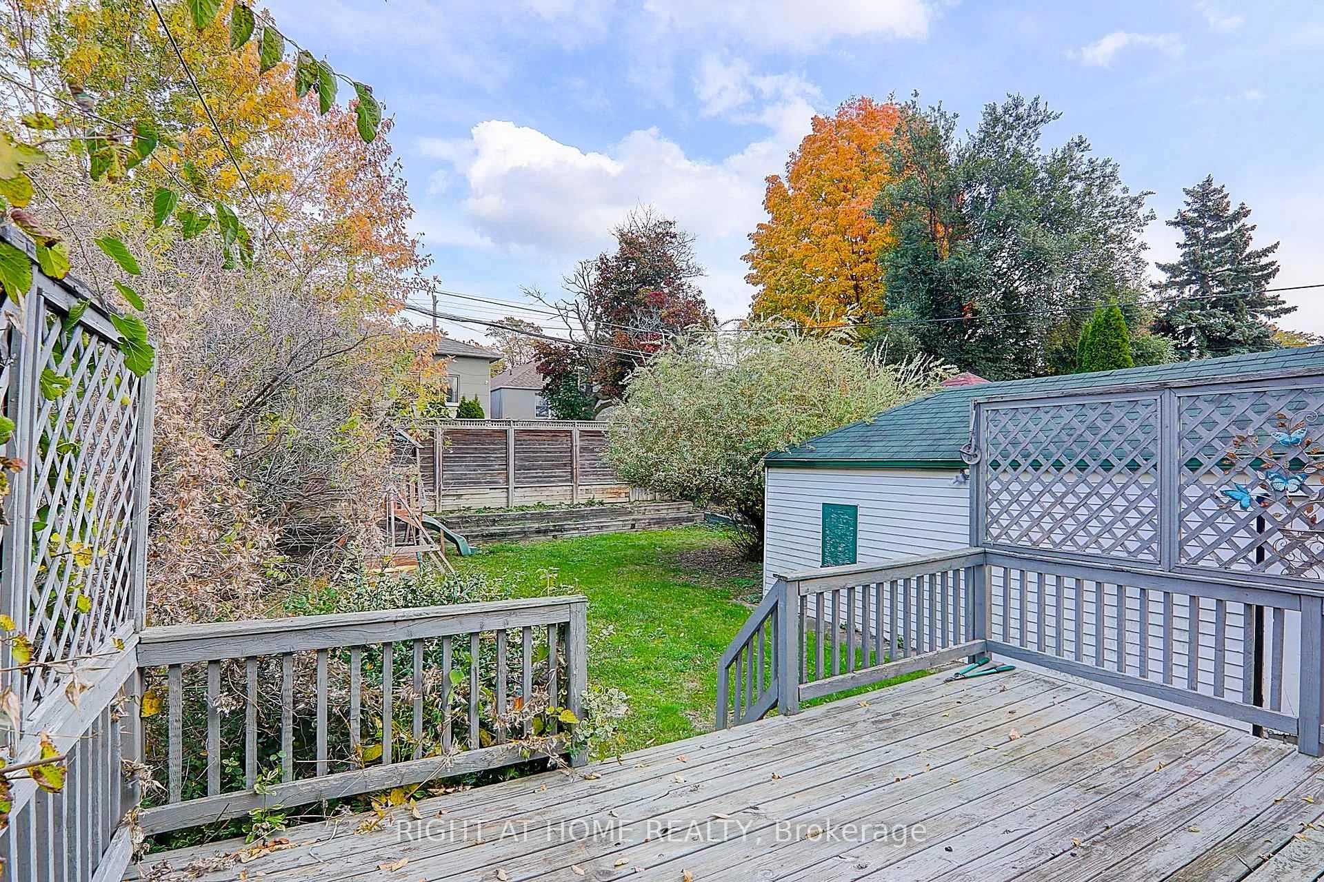 Photo 11 of 19 Stellarton Road, Scarborough, Clairlea-Birchmount — HOMEH