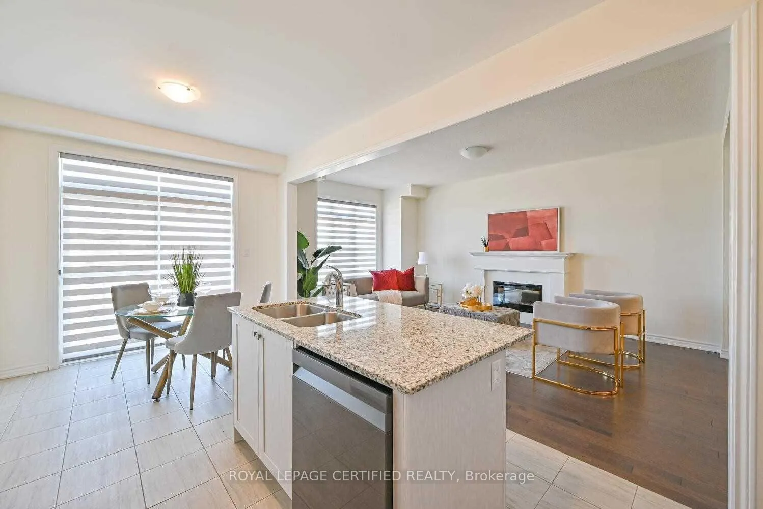 Photo 16 of 13 Eberly Woods Drive, Caledon, Caledon East — HOMEH