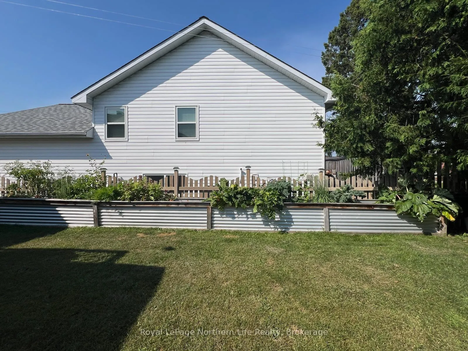 Photo 36 of 308 Aubin Street, West Nipissing, Sturgeon Falls — HOMEH