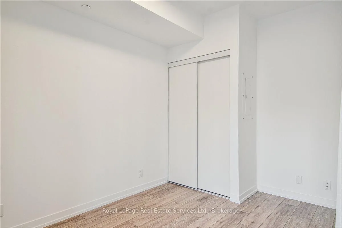Photo 11 of Unit 327, 2020 Bathurst Street, Toronto, Humewood-Cedarvale — HOMEH