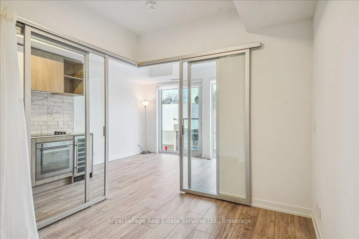 Photo 12 of Unit 327, 2020 Bathurst Street, Toronto, Humewood-Cedarvale — HOMEH