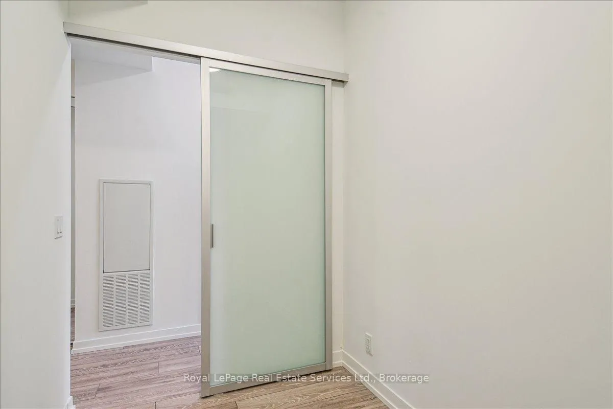 Photo 14 of Unit 327, 2020 Bathurst Street, Toronto, Humewood-Cedarvale — HOMEH