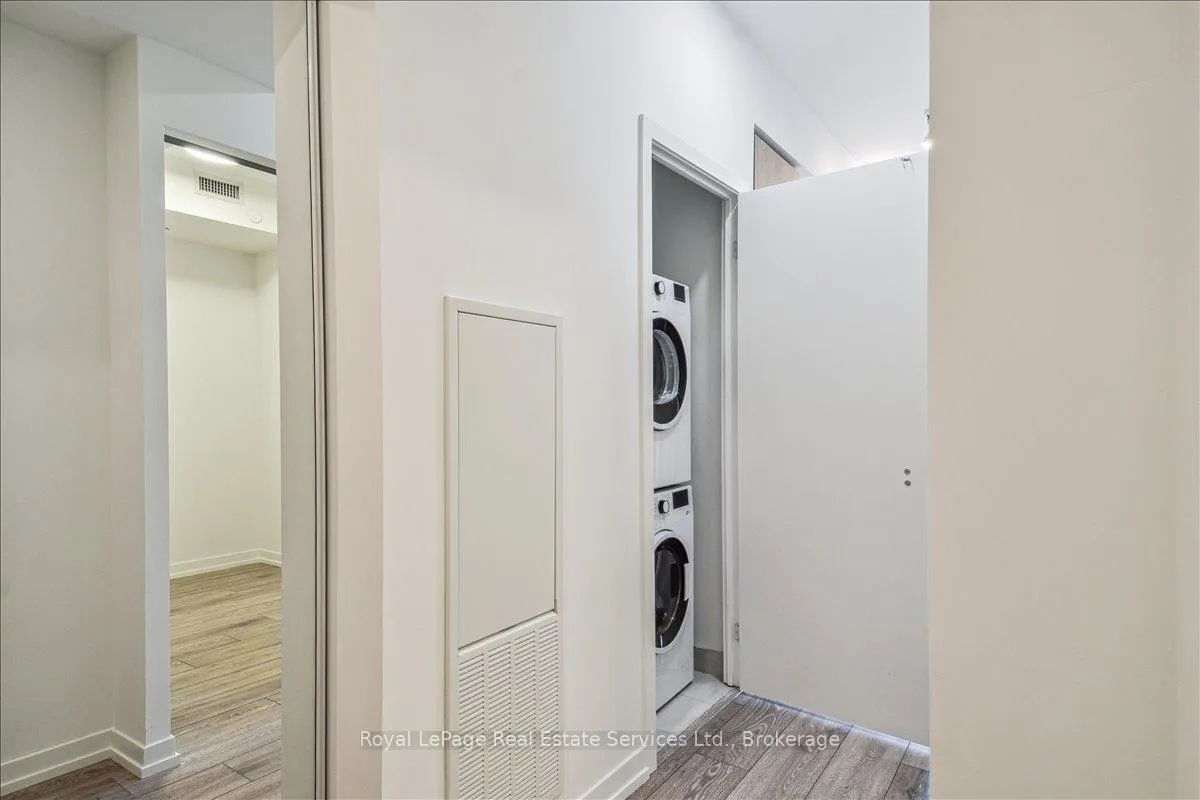 Photo 17 of Unit 327, 2020 Bathurst Street, Toronto, Humewood-Cedarvale — HOMEH