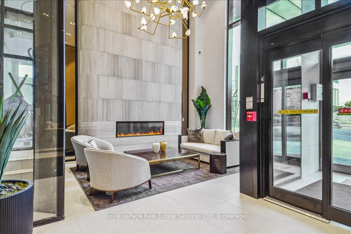 Photo 21 of Unit 327, 2020 Bathurst Street, Toronto, Humewood-Cedarvale — HOMEH