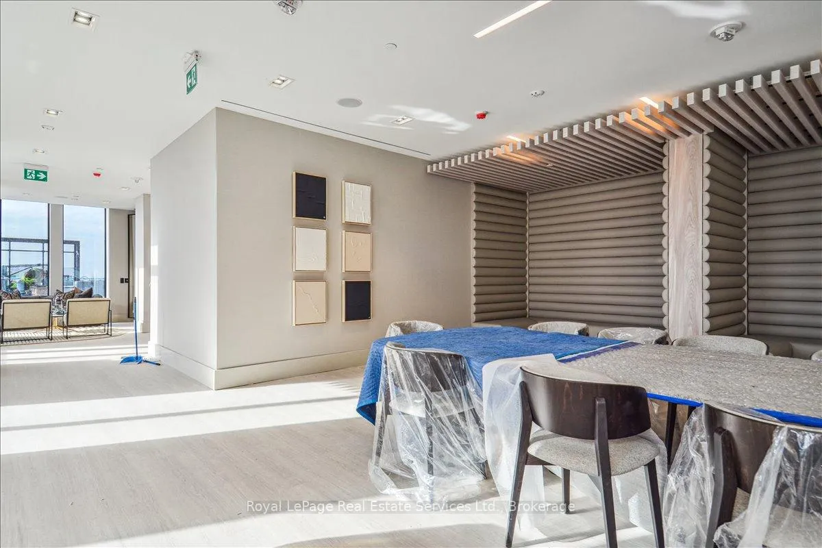 Photo 22 of Unit 327, 2020 Bathurst Street, Toronto, Humewood-Cedarvale — HOMEH