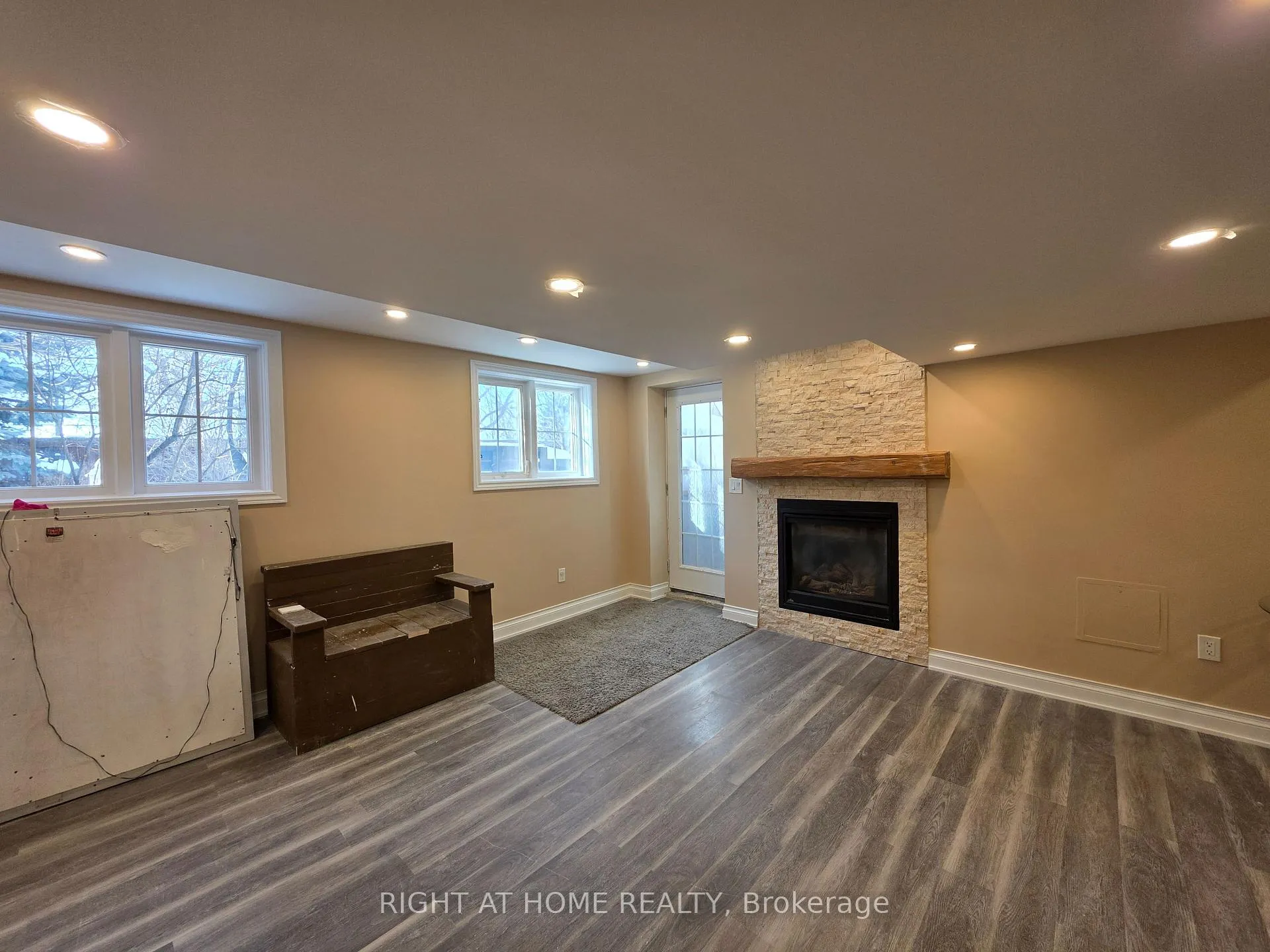 Photo 4 of Unit Lower, 2210 Minsky Place, Oshawa, Windfields — HOMEH