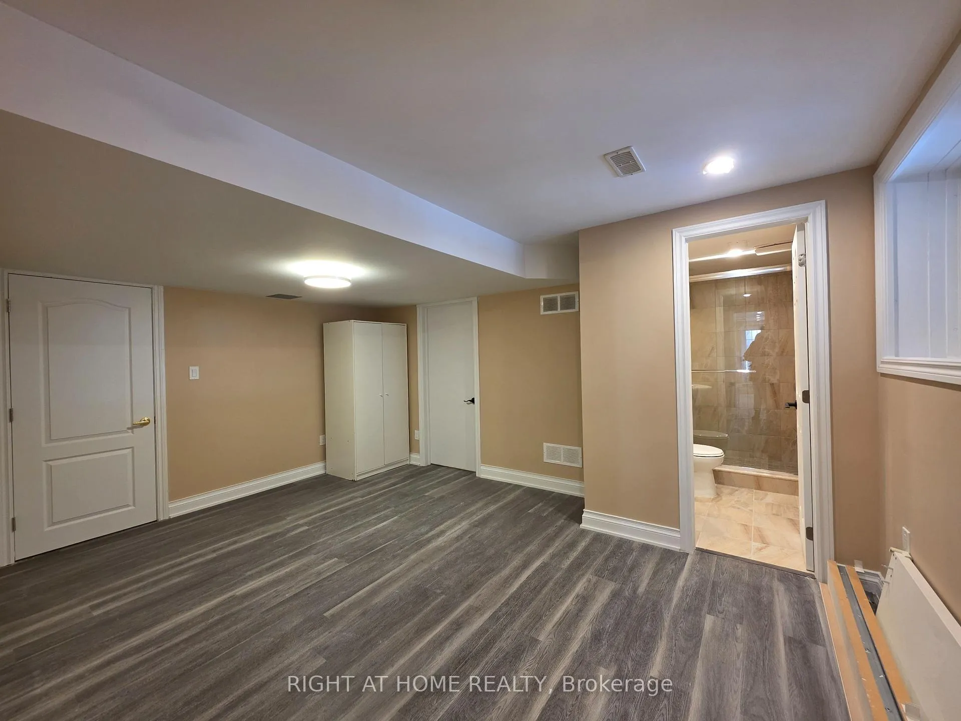 Photo 15 of Unit Lower, 2210 Minsky Place, Oshawa, Windfields — HOMEH