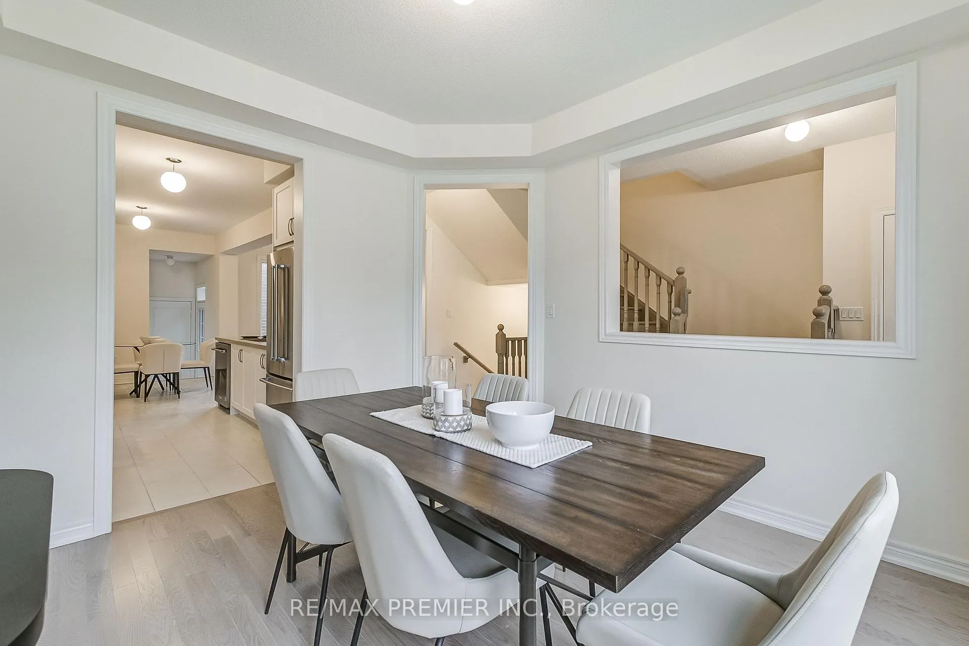 Photo 8 of 305 Coronation Road, Whitby, Rural Whitby — HOMEH