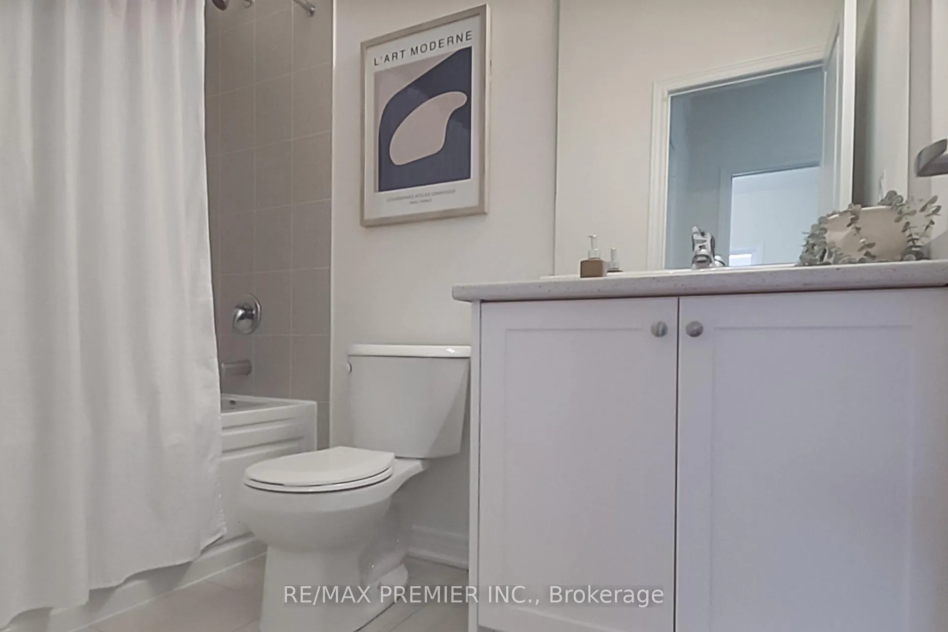 Photo 27 of 305 Coronation Road, Whitby, Rural Whitby — HOMEH