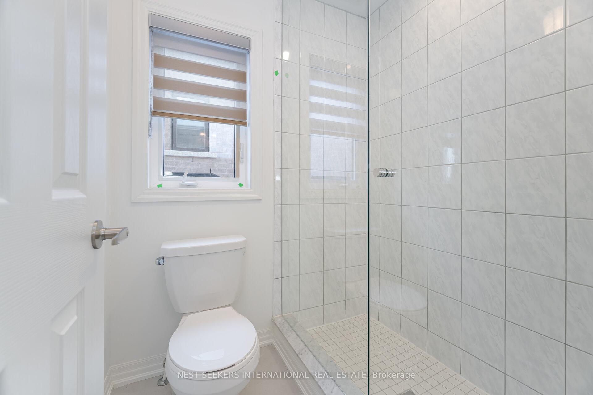 Photo 25 of 16 Connell Drive, Georgina, Keswick North — HOMEH