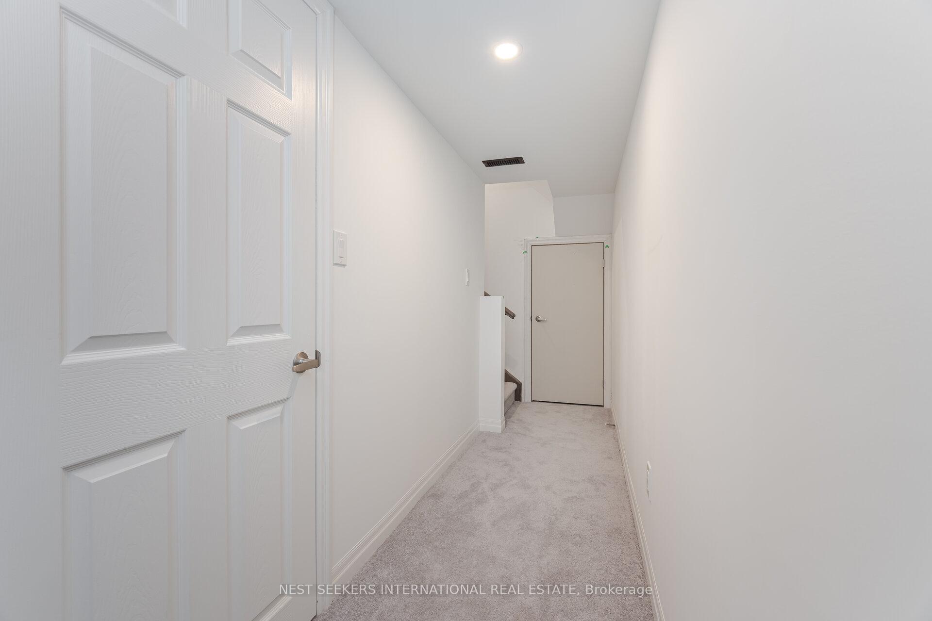 Photo 29 of 16 Connell Drive, Georgina, Keswick North — HOMEH