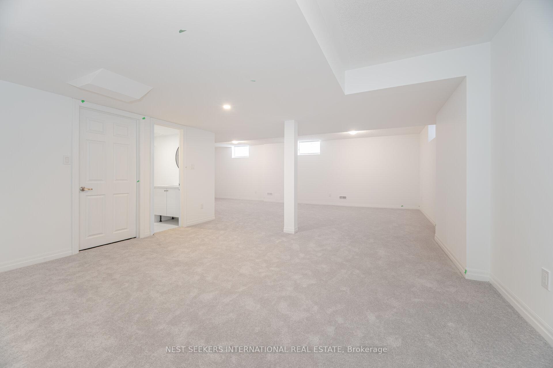 Photo 30 of 16 Connell Drive, Georgina, Keswick North — HOMEH