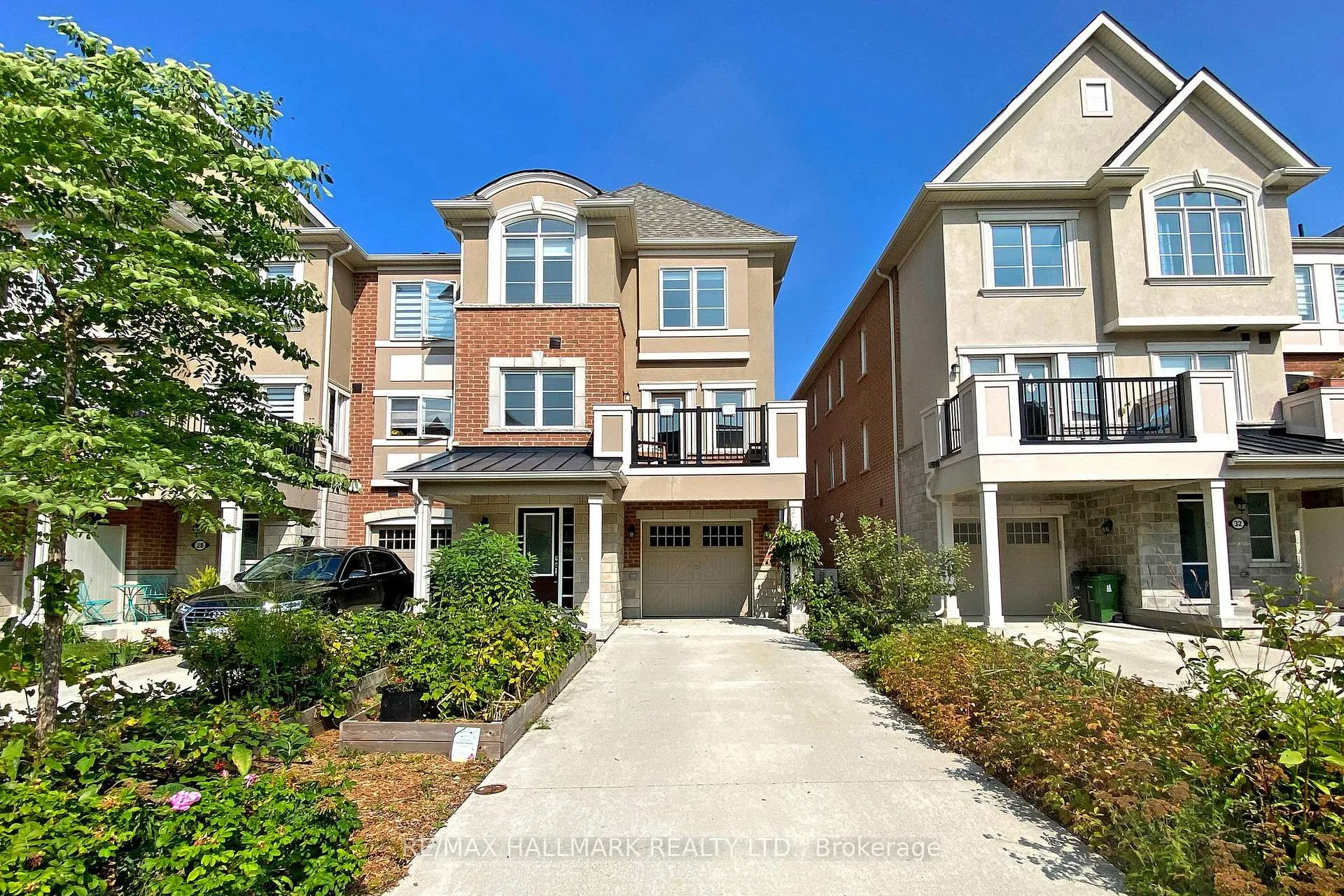 Photo 1 of 30 Fusilier Drive, Scarborough, Clairlea-Birchmount — HOMEH