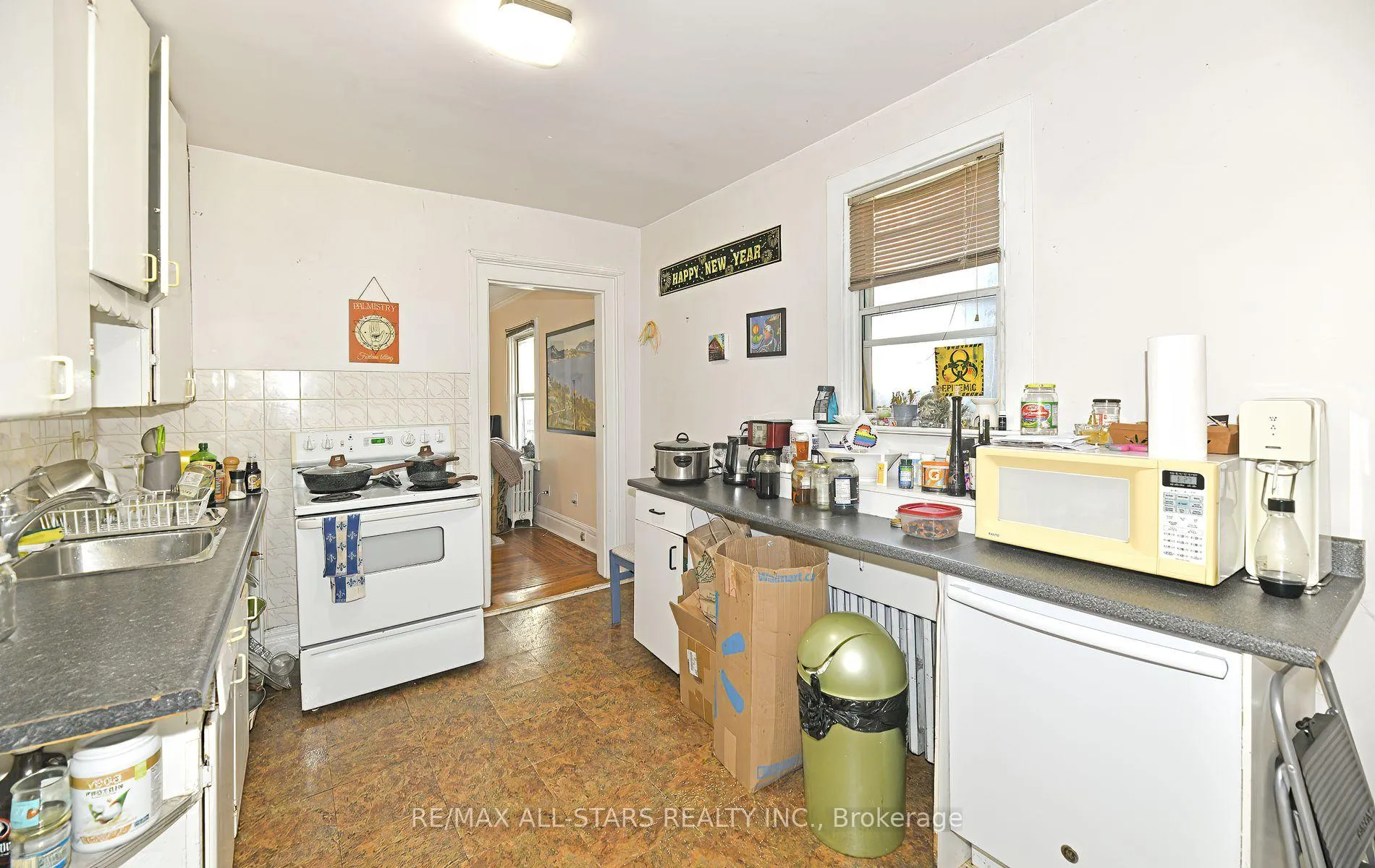 Photo 6 of 41 Norwood Road, Toronto, East End-Danforth — HOMEH