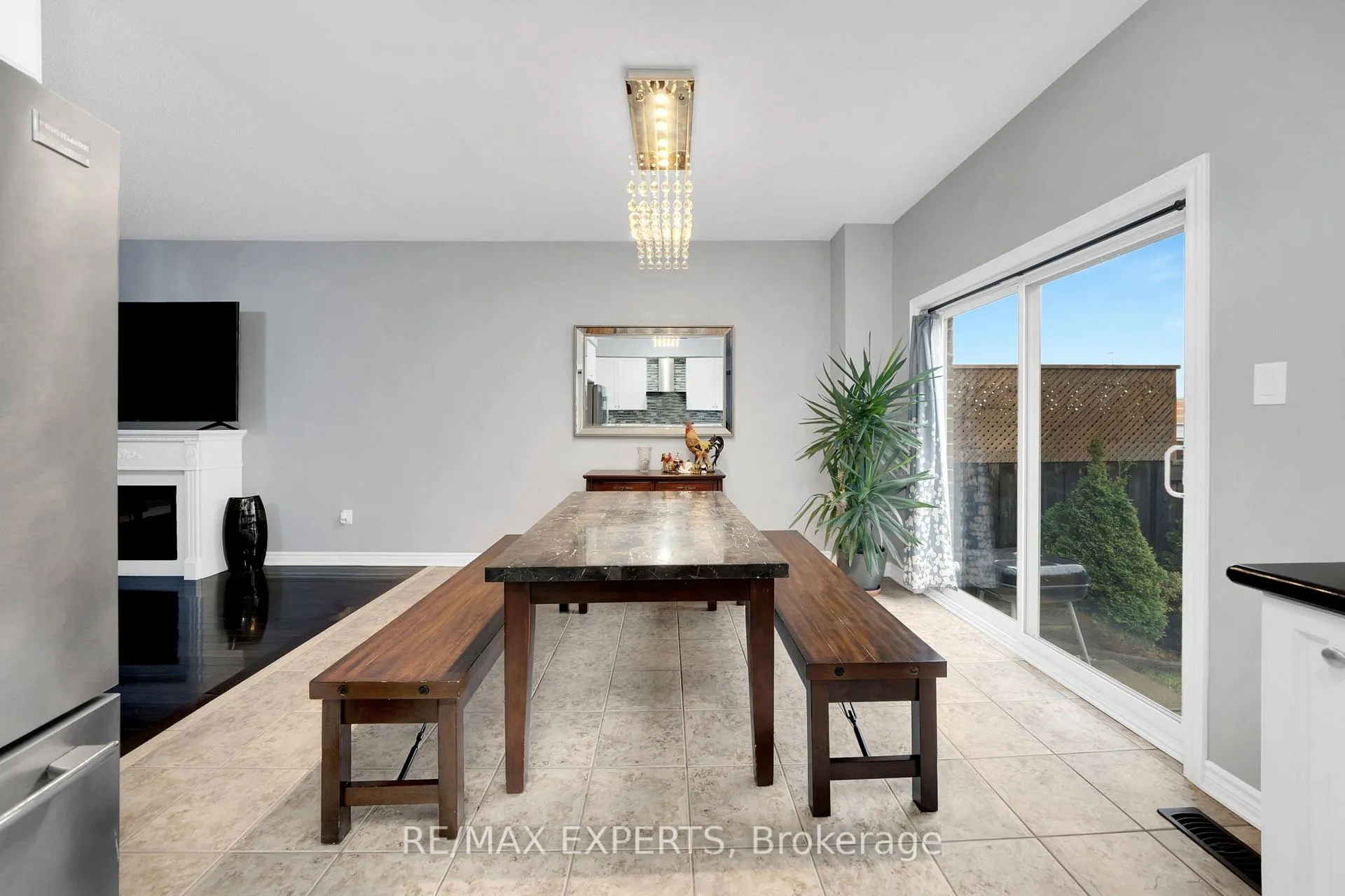 Photo 17 of 17 Zachary Place, Vaughan, Vellore Village — HOMEH