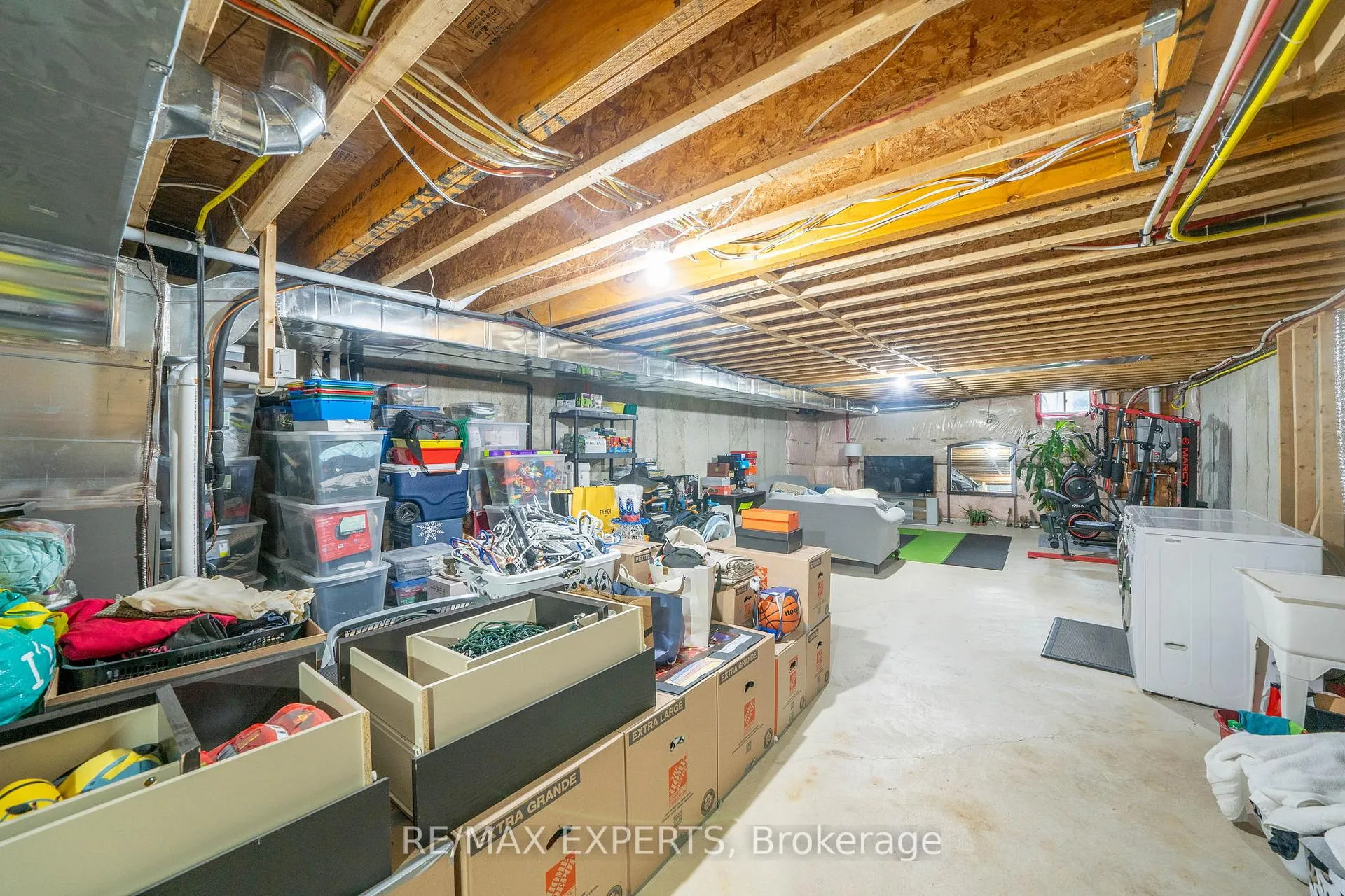 Photo 28 of 17 Zachary Place, Vaughan, Vellore Village — HOMEH