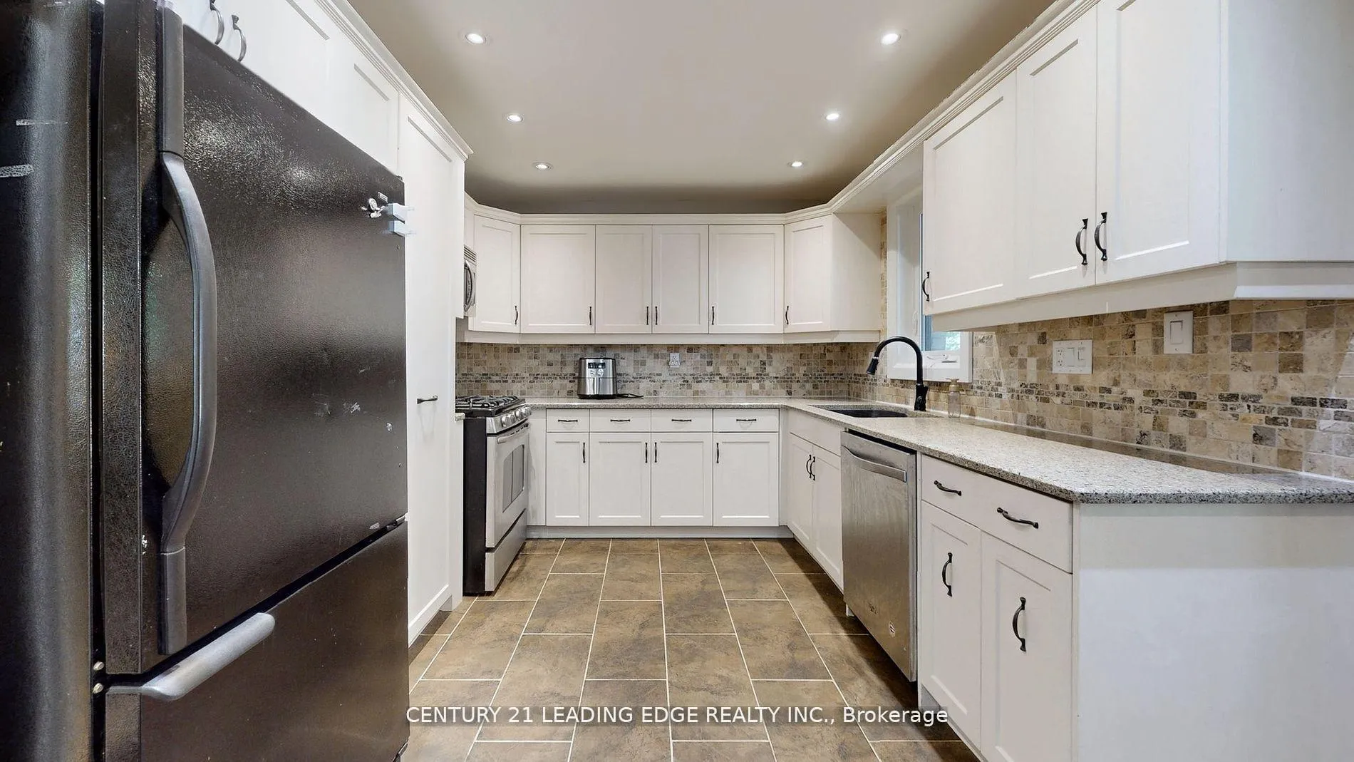 Photo 9 of 301 Wagg Road, Uxbridge, Rural Uxbridge — HOMEH