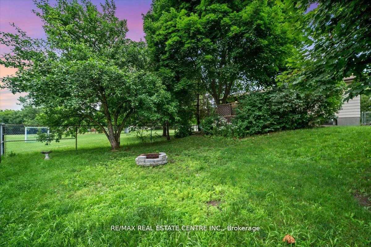 Photo 31 of 27 Bernick Drive, Barrie, Grove East — HOMEH