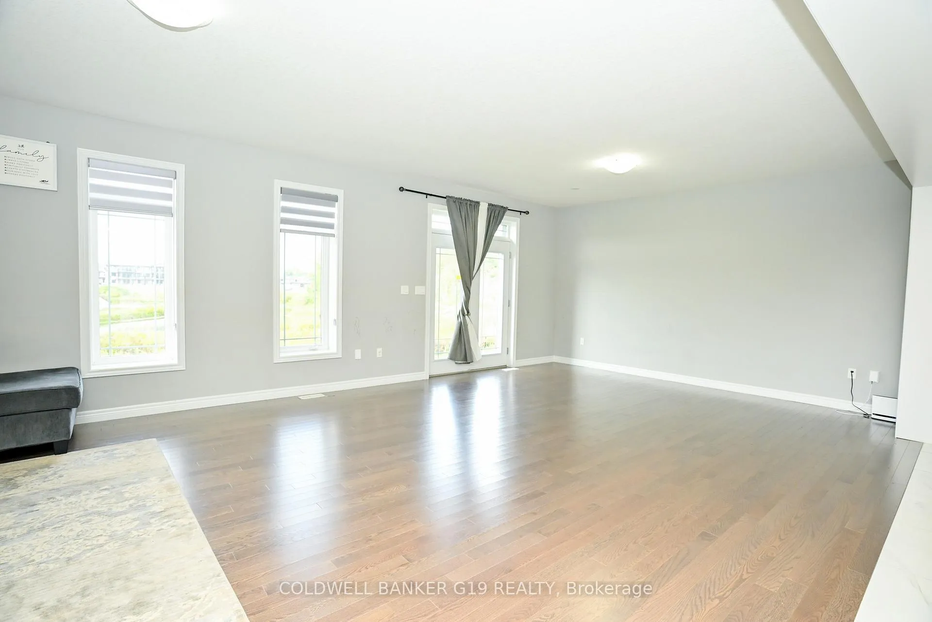 Photo 5 of 91 Georgina Street, Kitchener, Pioneer Park/Doon/Wyldwoods — HOMEH