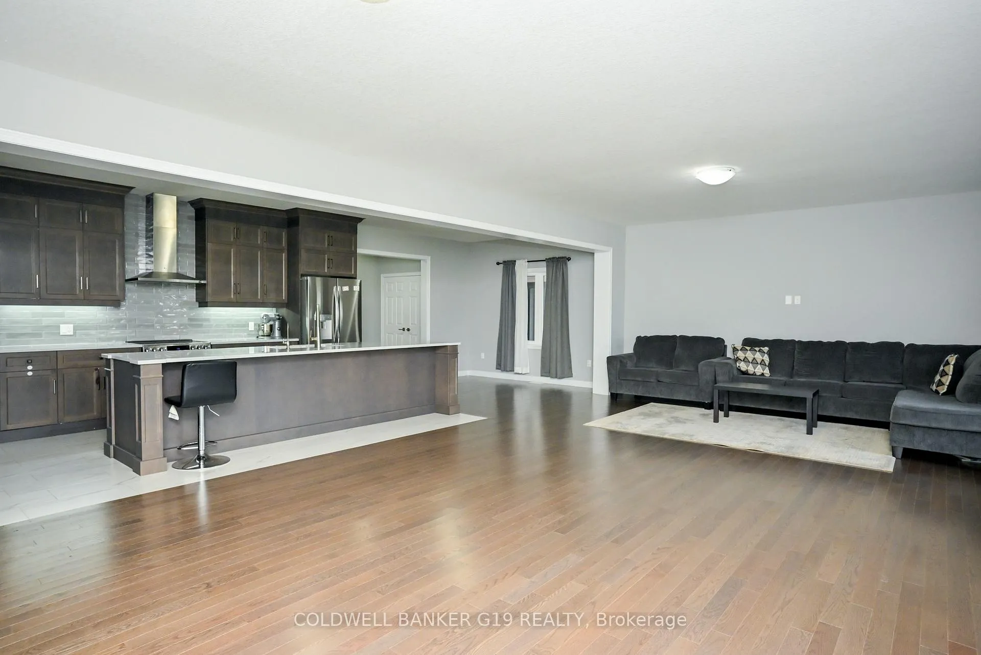Photo 9 of 91 Georgina Street, Kitchener, Pioneer Park/Doon/Wyldwoods — HOMEH