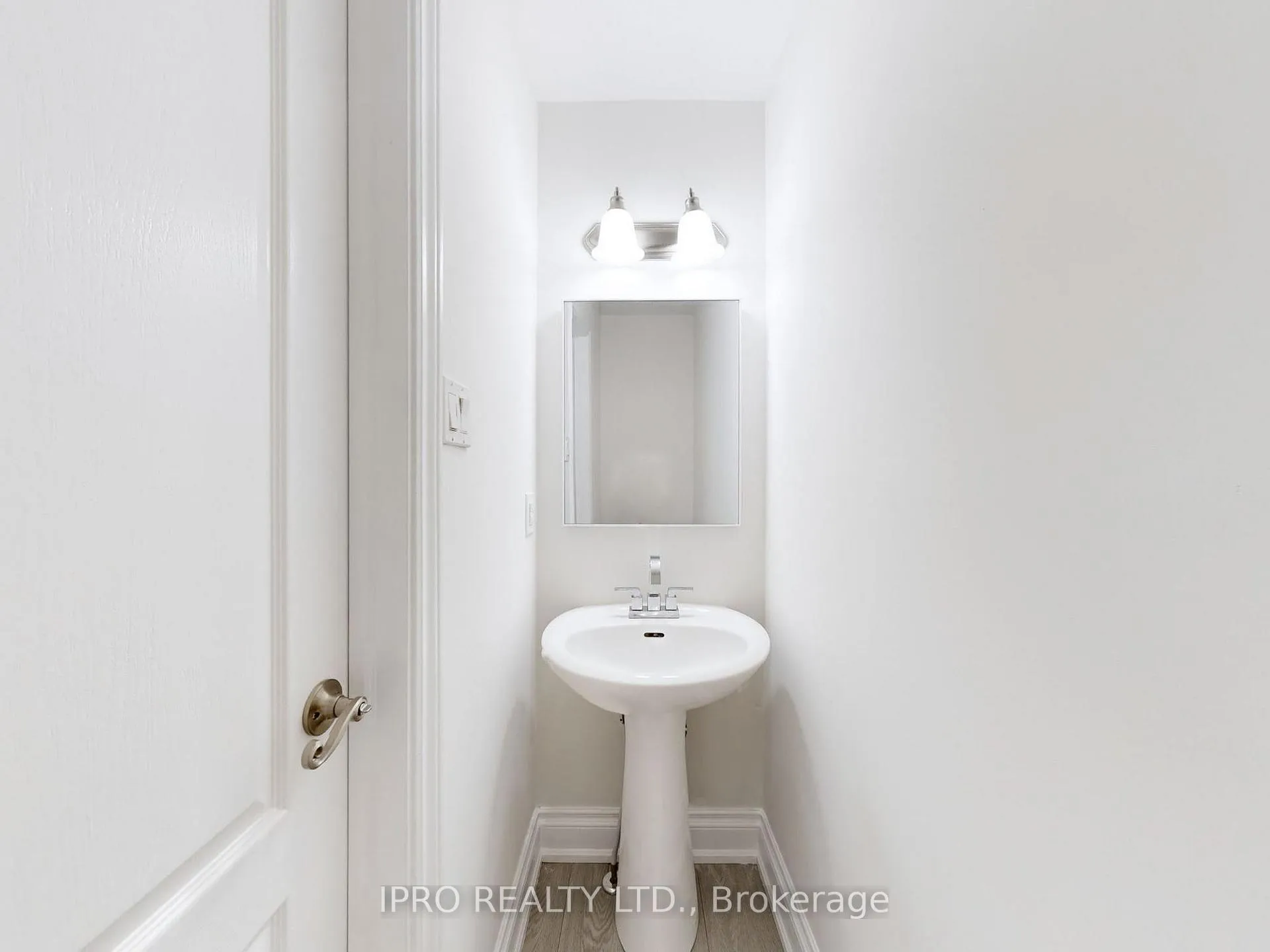 Photo 18 of 65 Seaton Drive, Aurora, Aurora Highlands — HOMEH