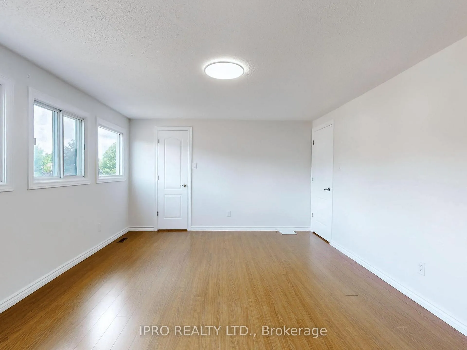 Photo 20 of 65 Seaton Drive, Aurora, Aurora Highlands — HOMEH