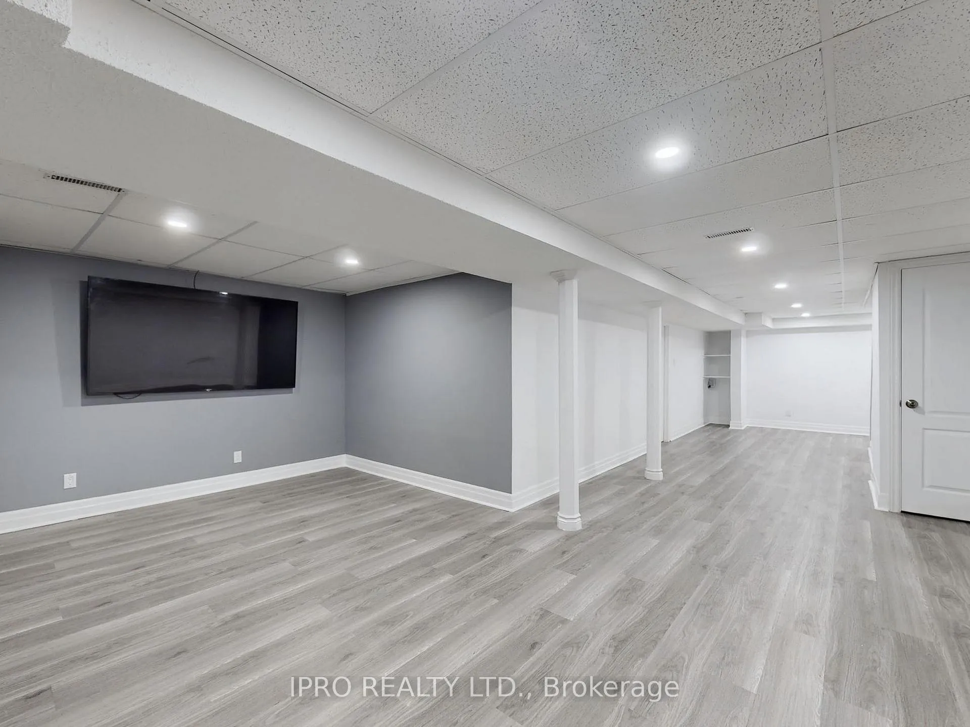 Photo 28 of 65 Seaton Drive, Aurora, Aurora Highlands — HOMEH