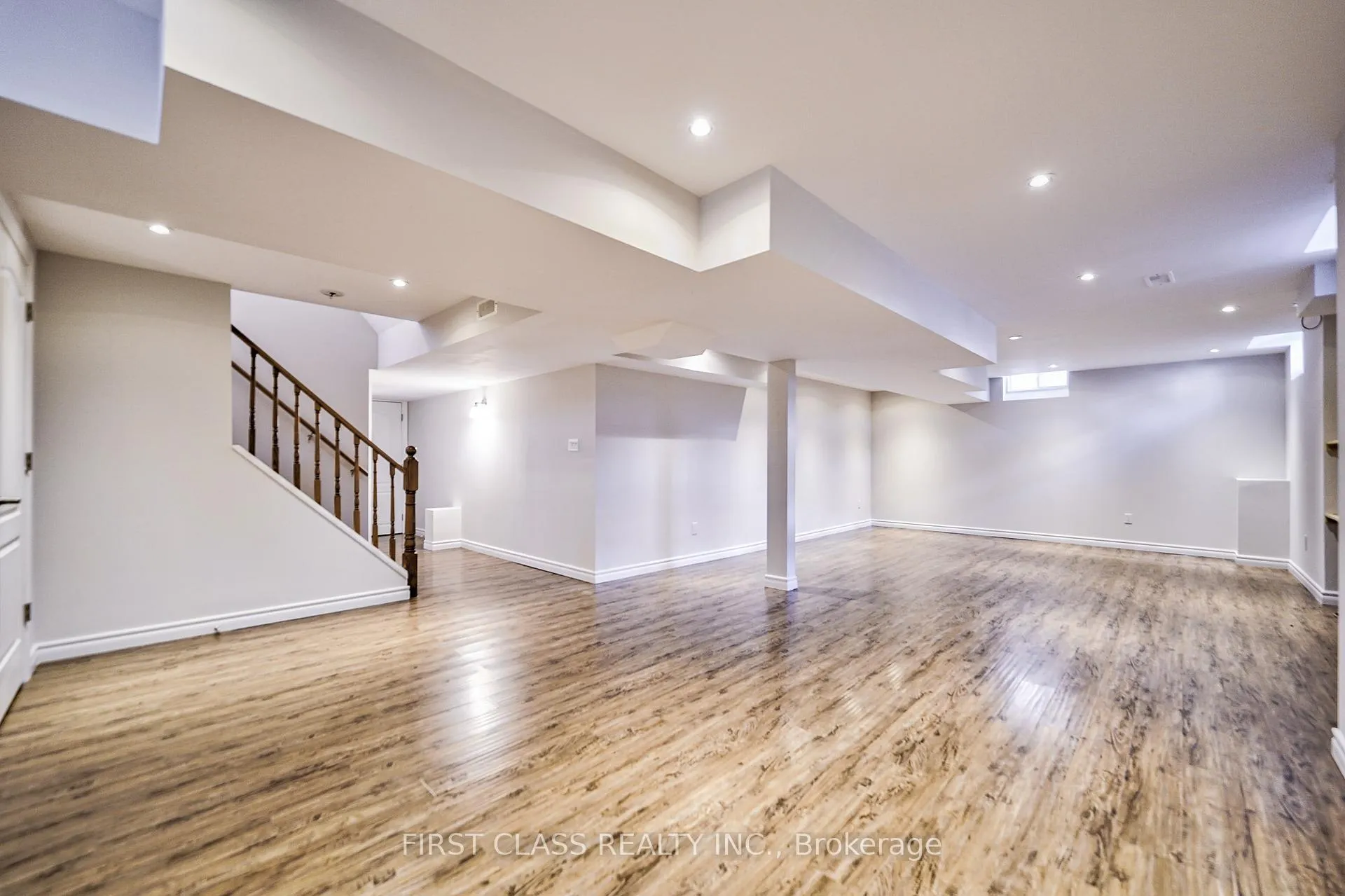 Photo 24 of 31 Hyacinth Street, Markham, Wismer — HOMEH