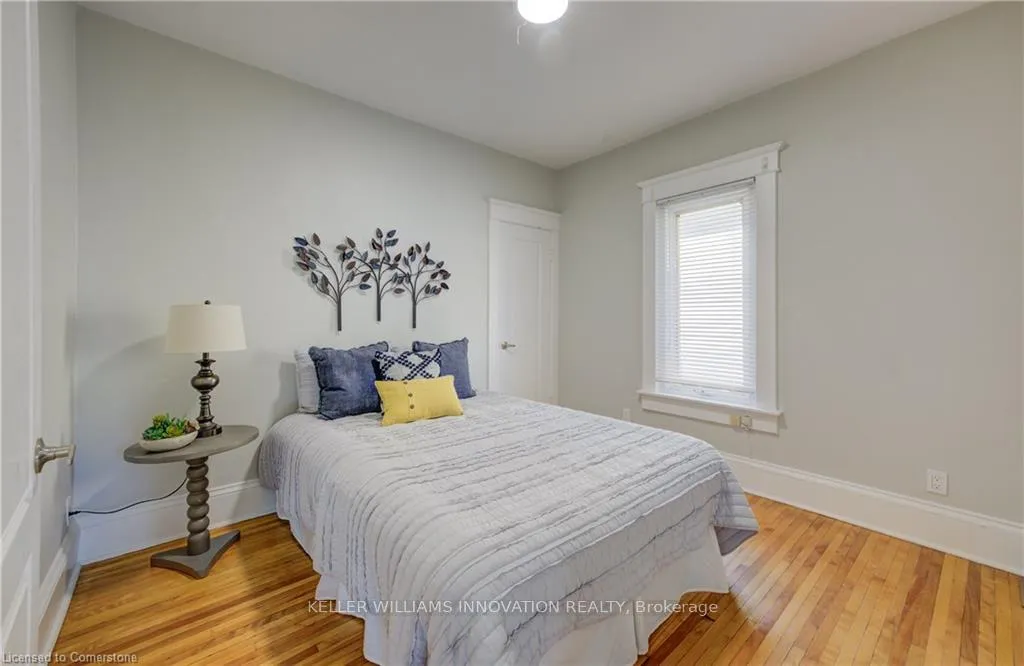 Photo 7 of 25 Wellington Street N, Kitchener — HOMEH
