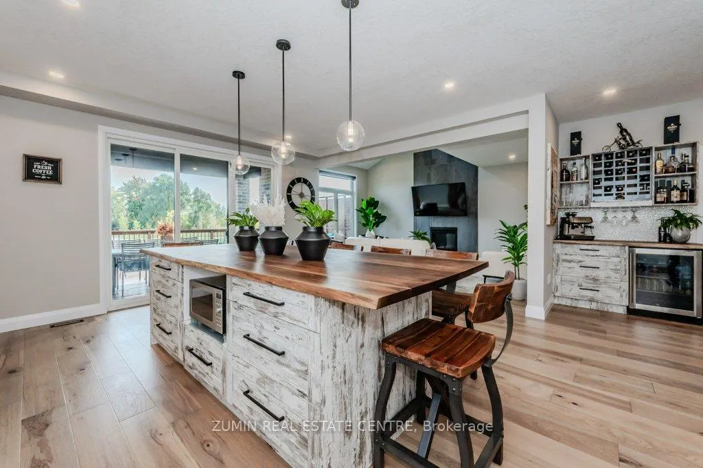 Photo 11 of 71 Hopewell Crossing Drive, Woolwich — HOMEH
