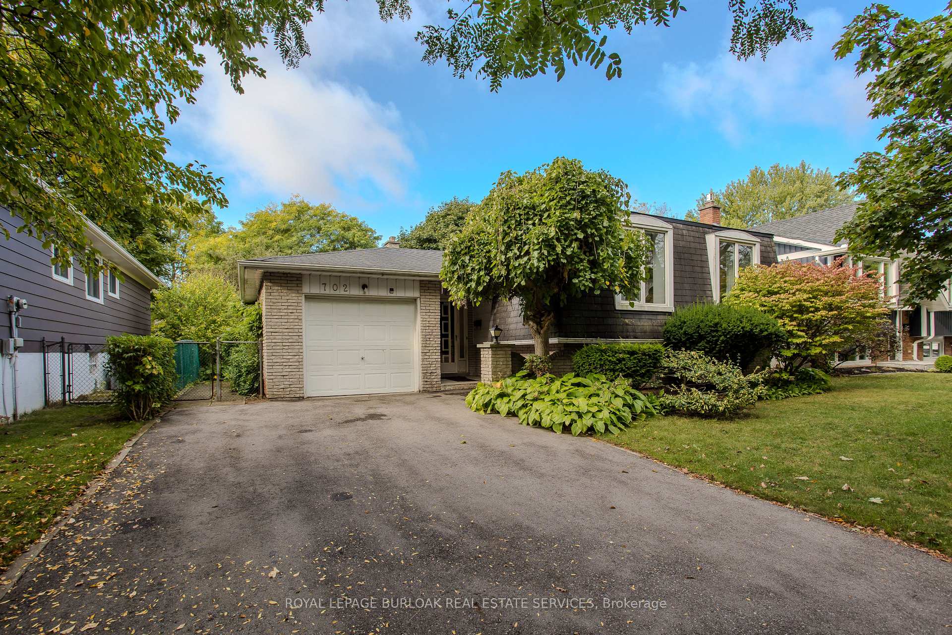 Photo 1 of 702 Francis Road, Burlington, LaSalle — HOMEH