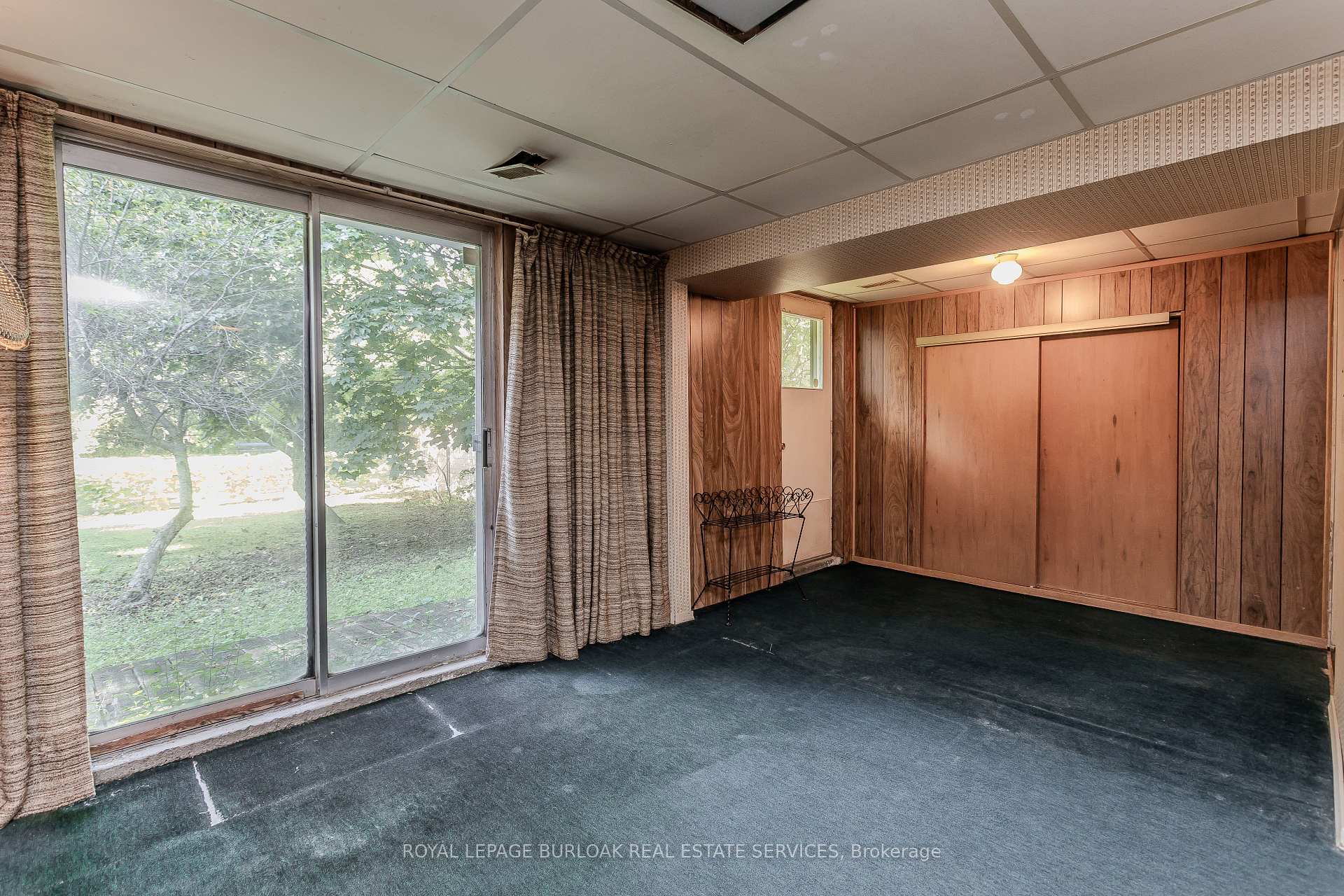 Photo 33 of 702 Francis Road, Burlington, LaSalle — HOMEH