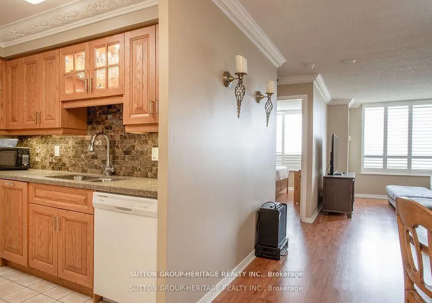 Photo 9 of Unit 1415, 1000 The Esplanade N, Pickering, Town Centre — HOMEH