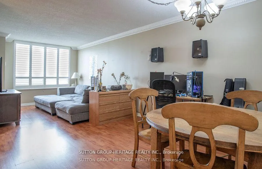Photo 12 of Unit 1415, 1000 The Esplanade N, Pickering, Town Centre — HOMEH