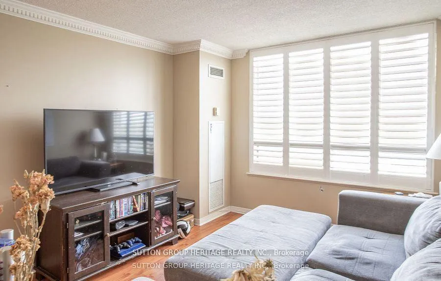 Photo 14 of Unit 1415, 1000 The Esplanade N, Pickering, Town Centre — HOMEH
