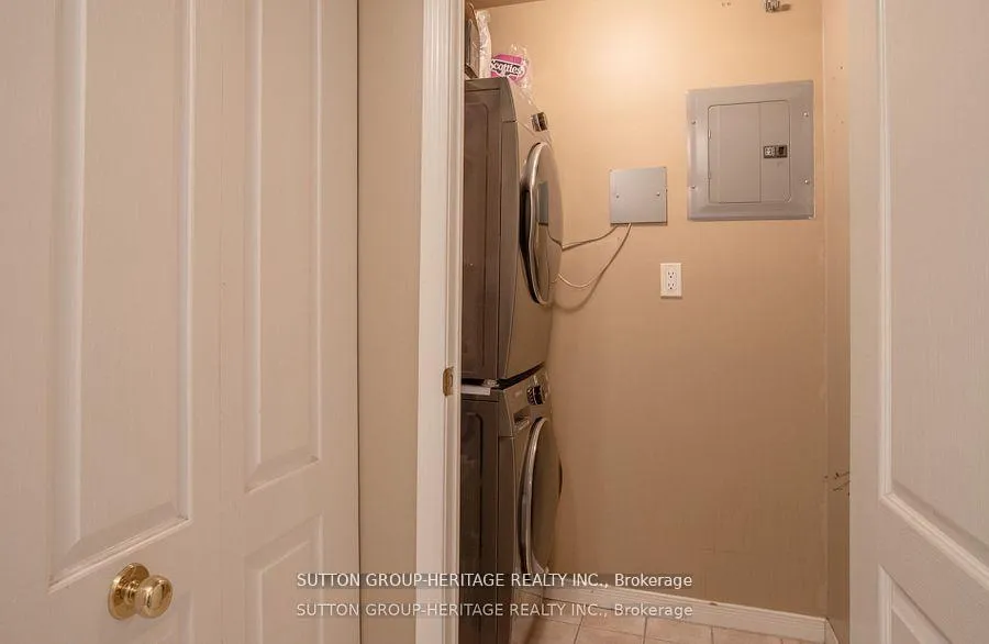 Photo 22 of Unit 1415, 1000 The Esplanade N, Pickering, Town Centre — HOMEH