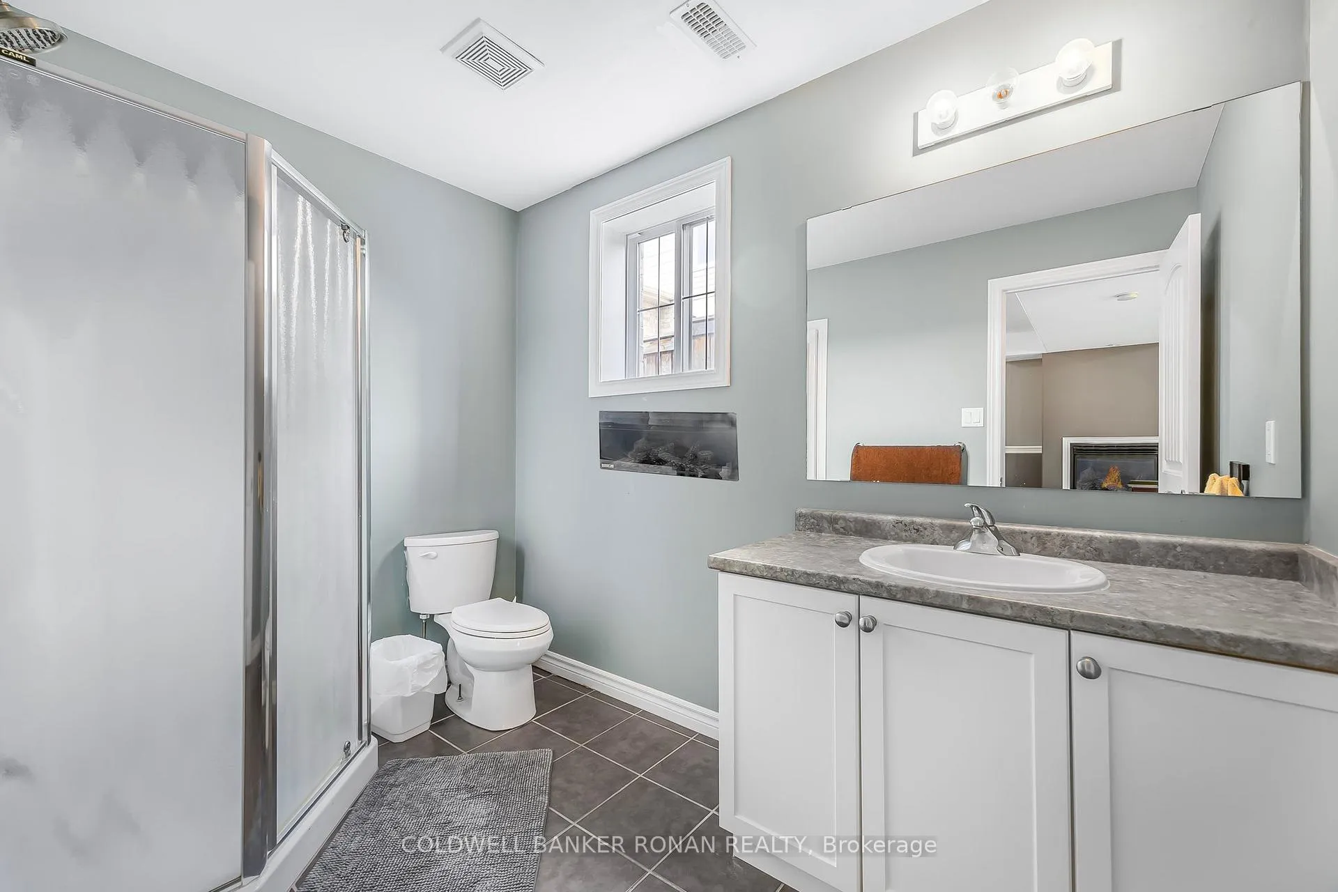 Photo 25 of 48 Irwin Crescent, New Tecumseth, Alliston — HOMEH