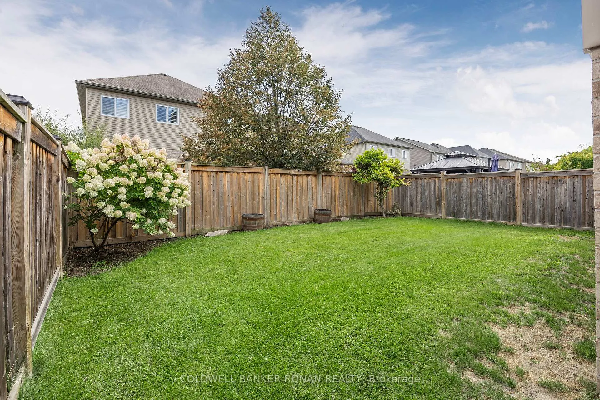 Photo 31 of 48 Irwin Crescent, New Tecumseth, Alliston — HOMEH