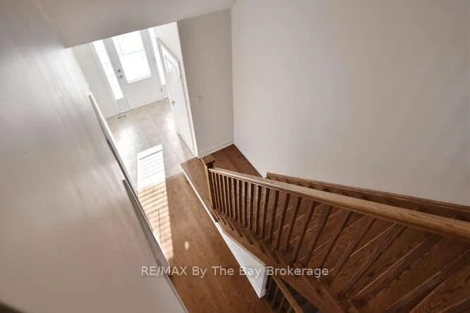 Photo 25 of 11 Savannah Crescent, Wasaga Beach — HOMEH
