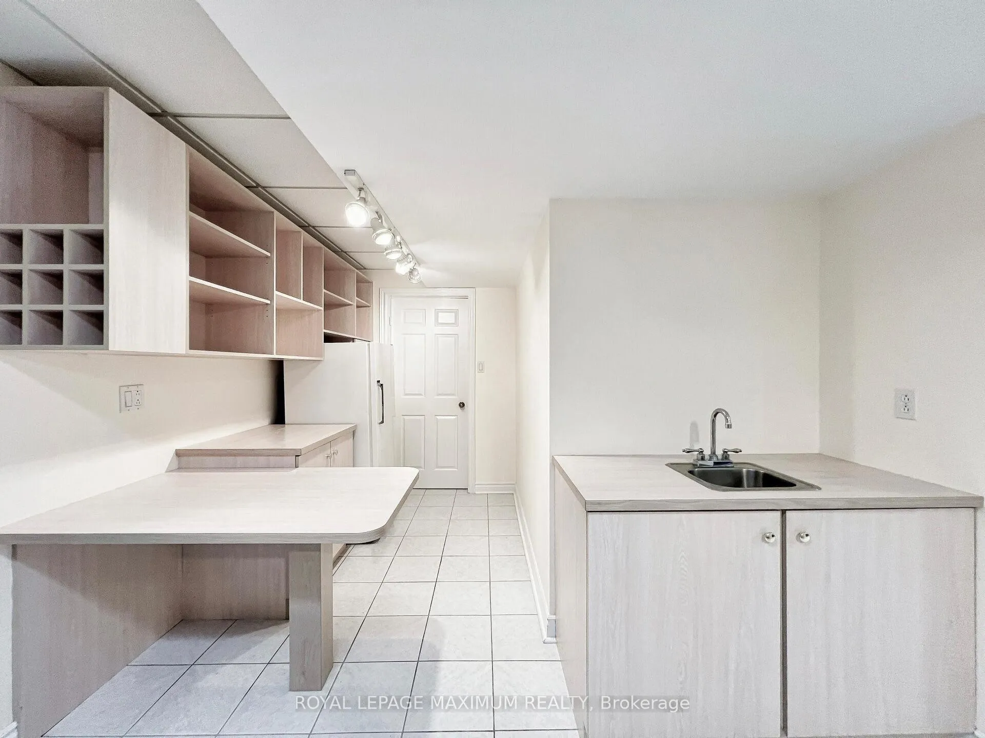 Photo 19 of 25 Risebrough Circuit, Markham, Milliken Mills West — HOMEH