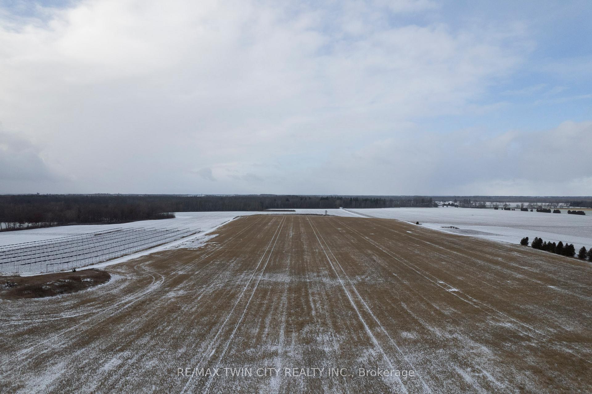 Photo 7 of 399 Pleasant Ridge Road, Brant, Brantford Twp — HOMEH