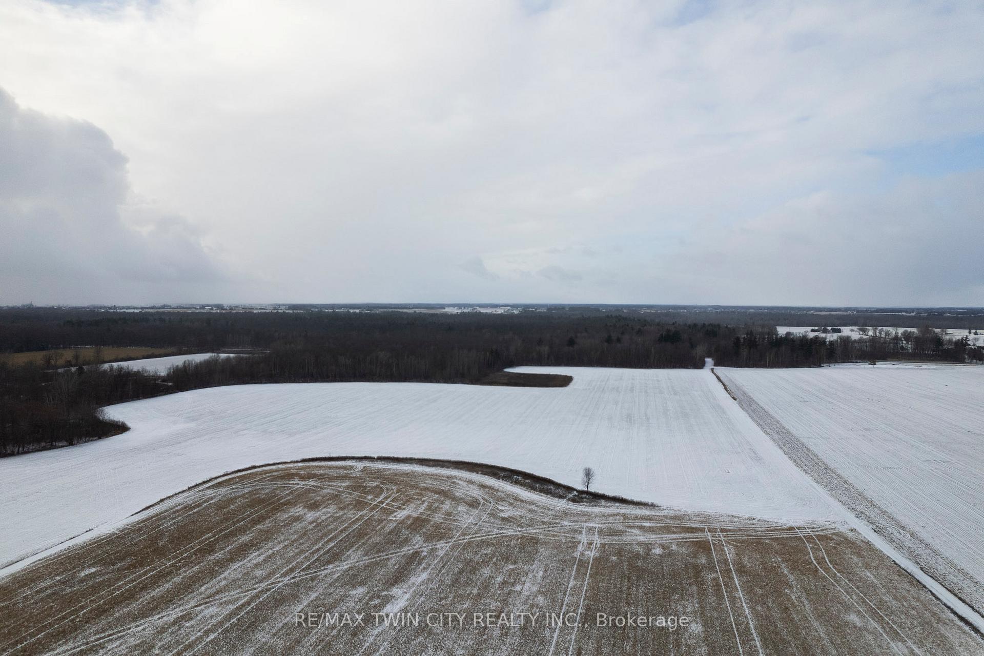Photo 10 of 399 Pleasant Ridge Road, Brant, Brantford Twp — HOMEH