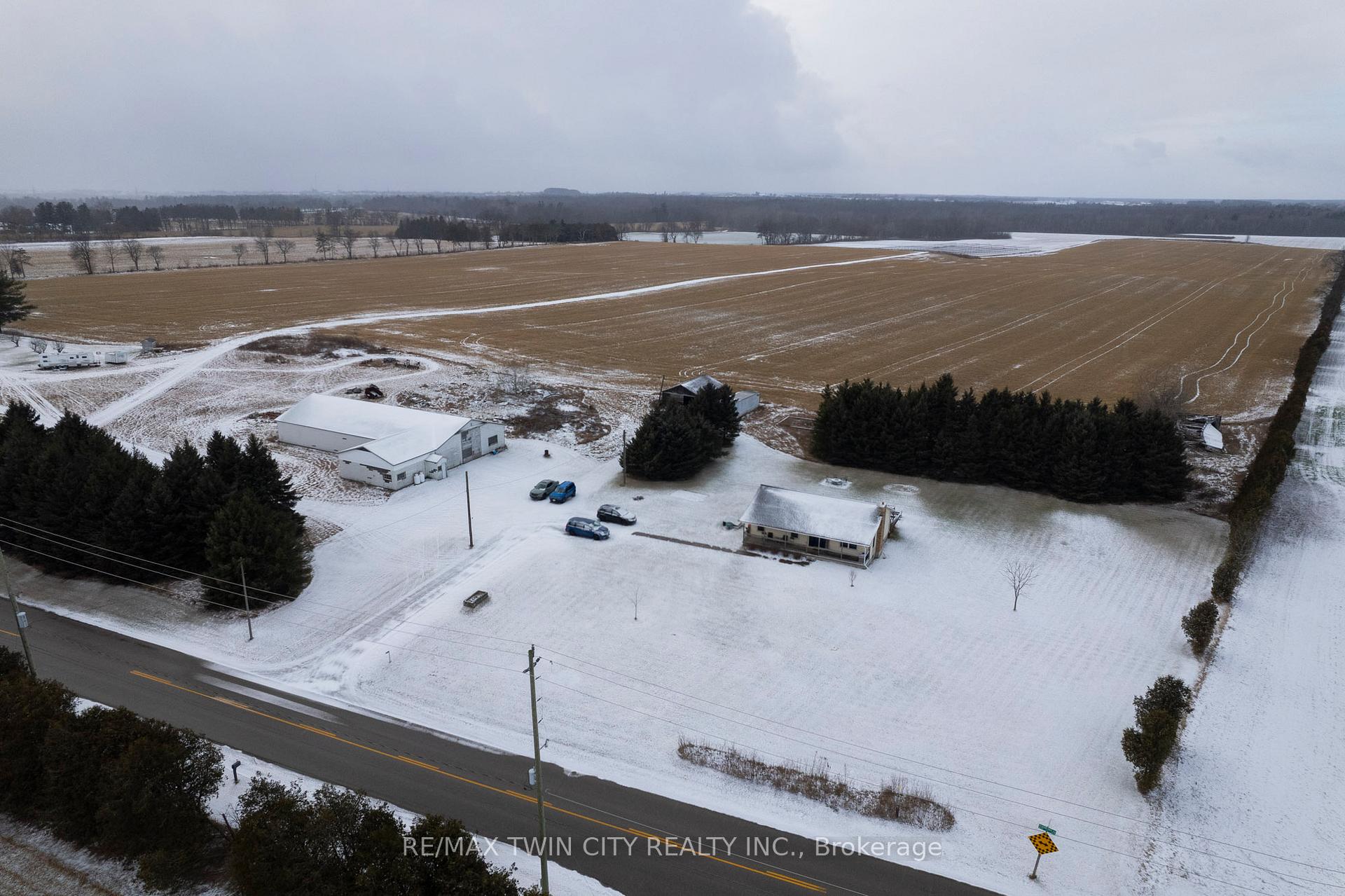 Photo 11 of 399 Pleasant Ridge Road, Brant, Brantford Twp — HOMEH