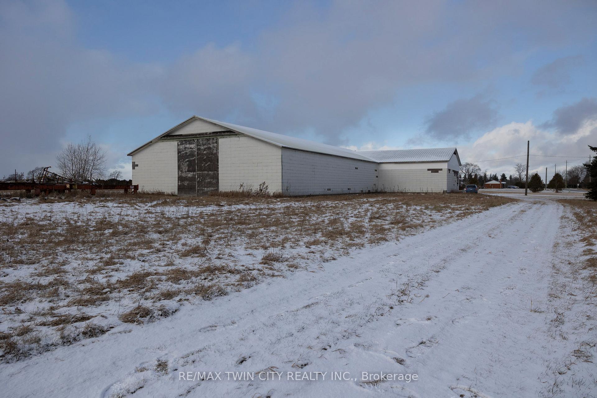 Photo 13 of 399 Pleasant Ridge Road, Brant, Brantford Twp — HOMEH