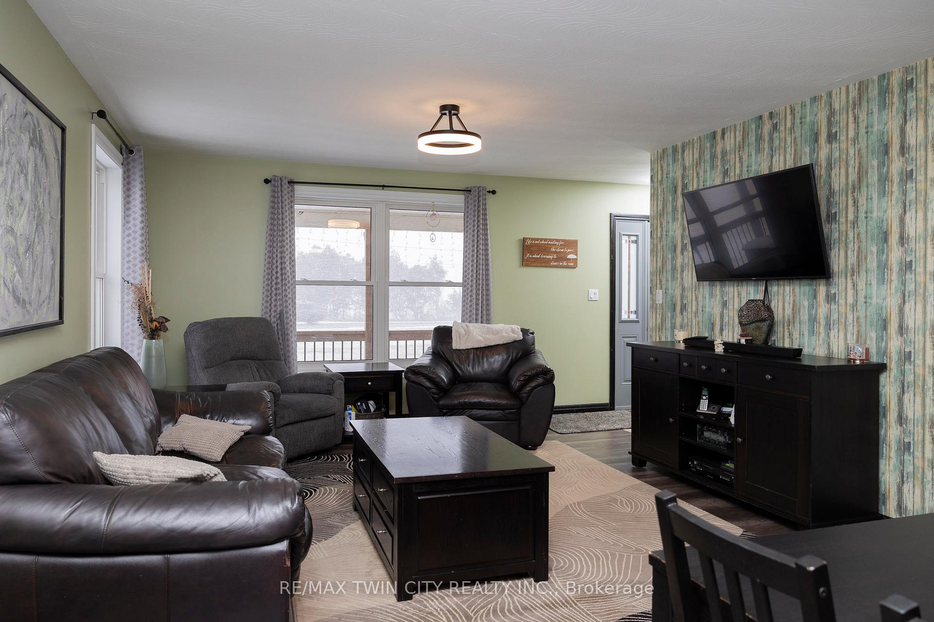 Photo 24 of 399 Pleasant Ridge Road, Brant, Brantford Twp — HOMEH
