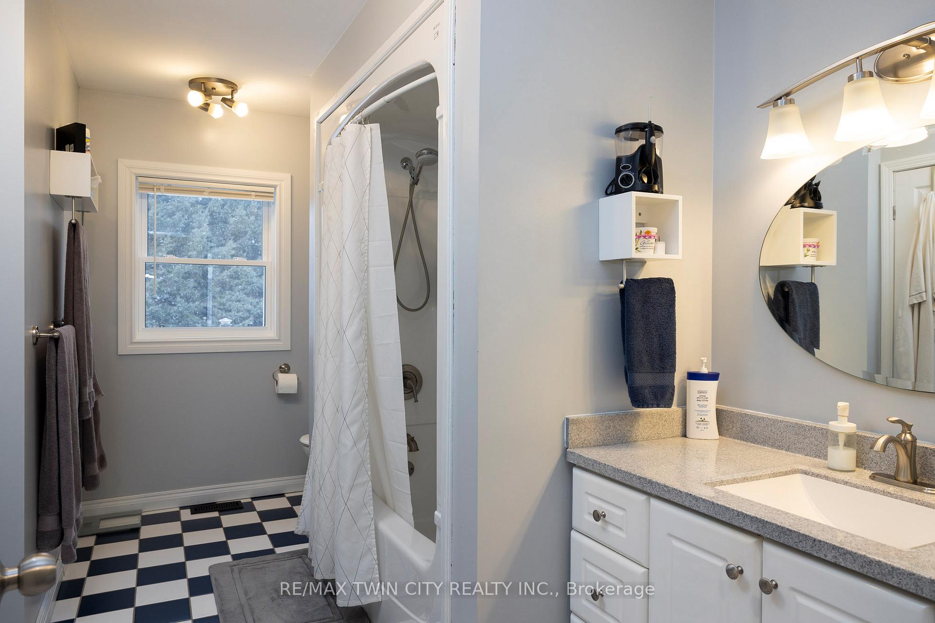 Photo 30 of 399 Pleasant Ridge Road, Brant, Brantford Twp — HOMEH