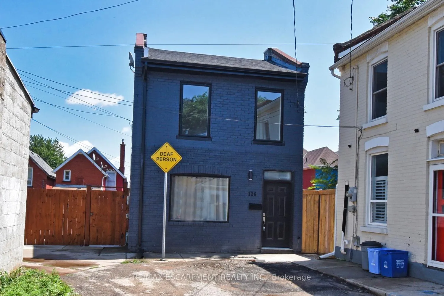Photo 5 of 126 Evans Street, Hamilton, Landsdale — HOMEH